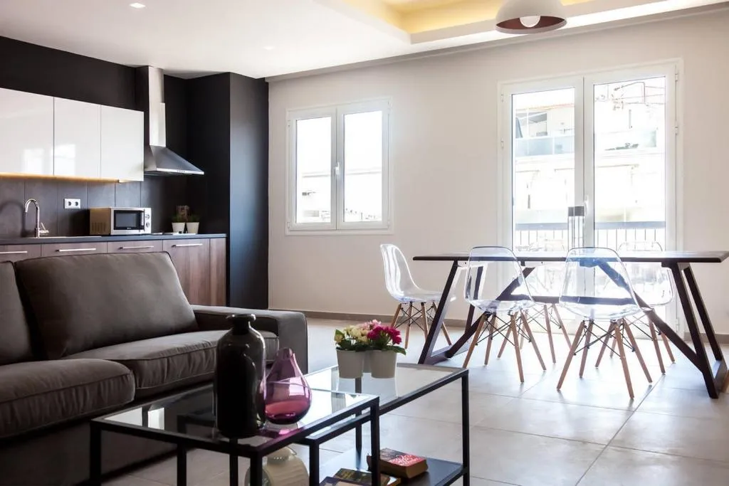 TONI'S 8th floor Syntagma Penthouse 3BD, Atena, Grecia