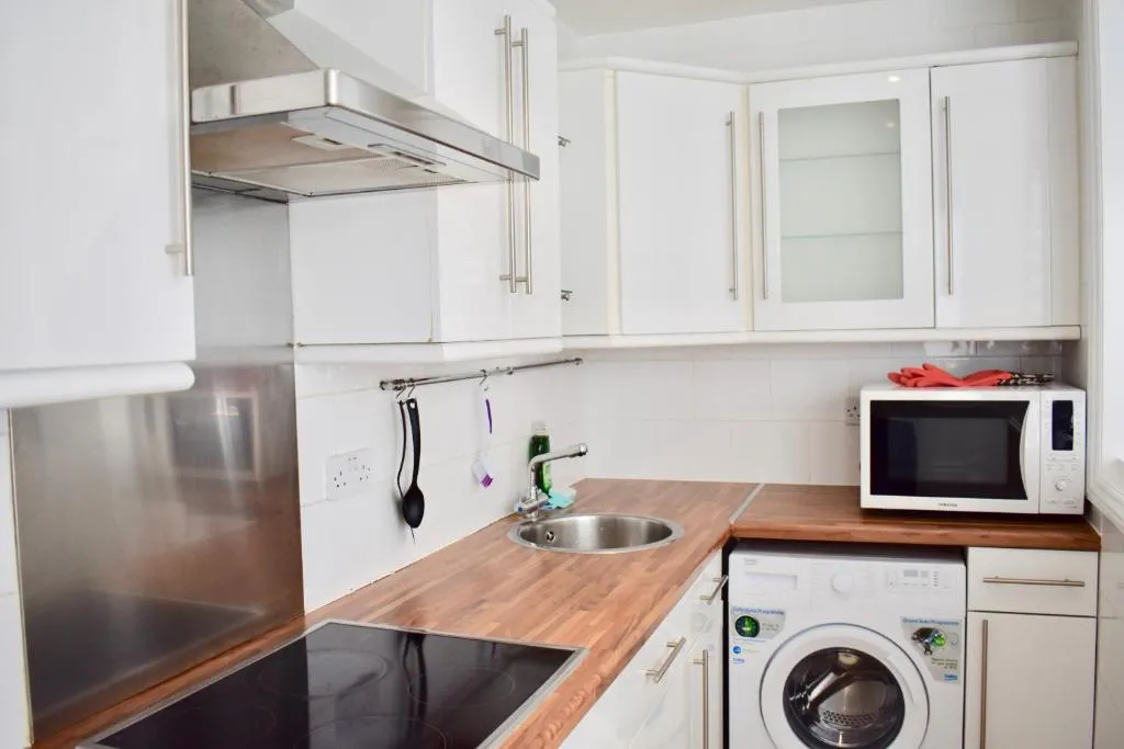 Trendy studio flat in Kemptown Village, Brighton and Hove, United Kingdom