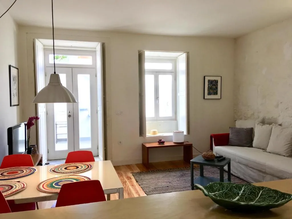 Central ground floor with garden, Porto, Portugal