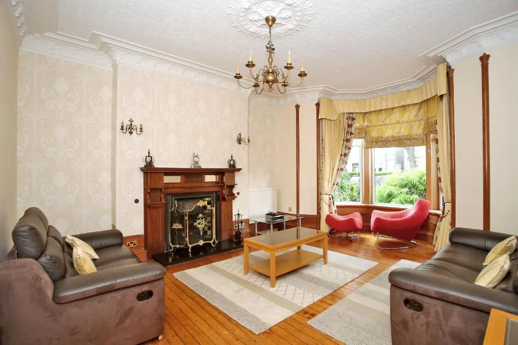 Forest Avenue - Luxury Space, Aberdeen, United Kingdom