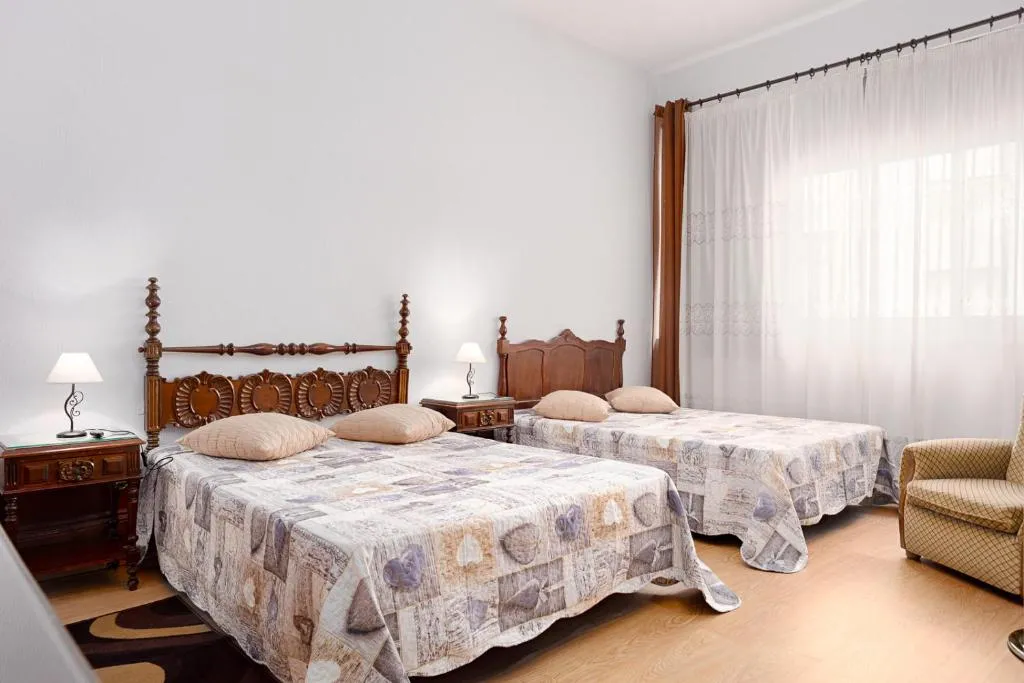 Almada Guest House, Porto, Portugal