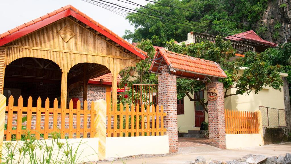 Tam Coc Riverside Homestay