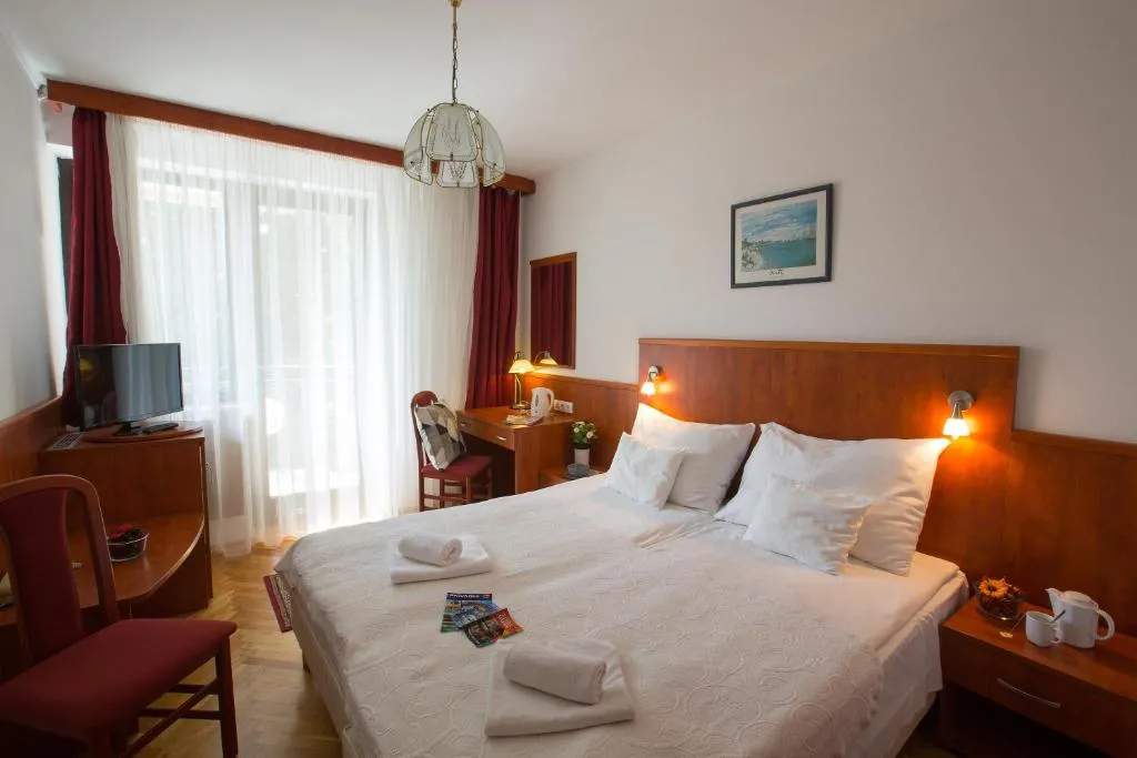 Helios Apartman Hotel, Budapest, Hungary