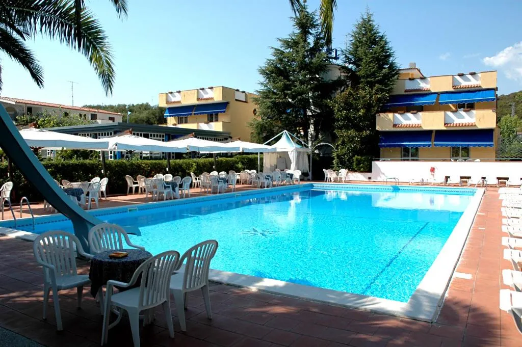 Hotel Seven Residence, Centola, Italy