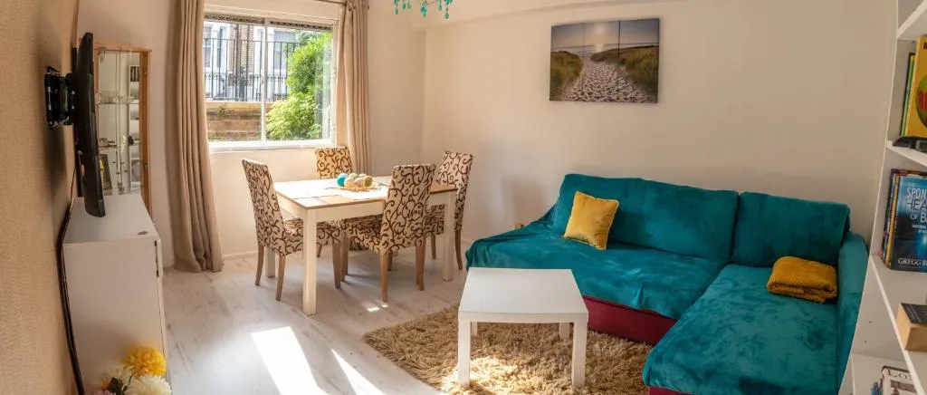 The Chelsea Apartment, Londra, Marea Britanie