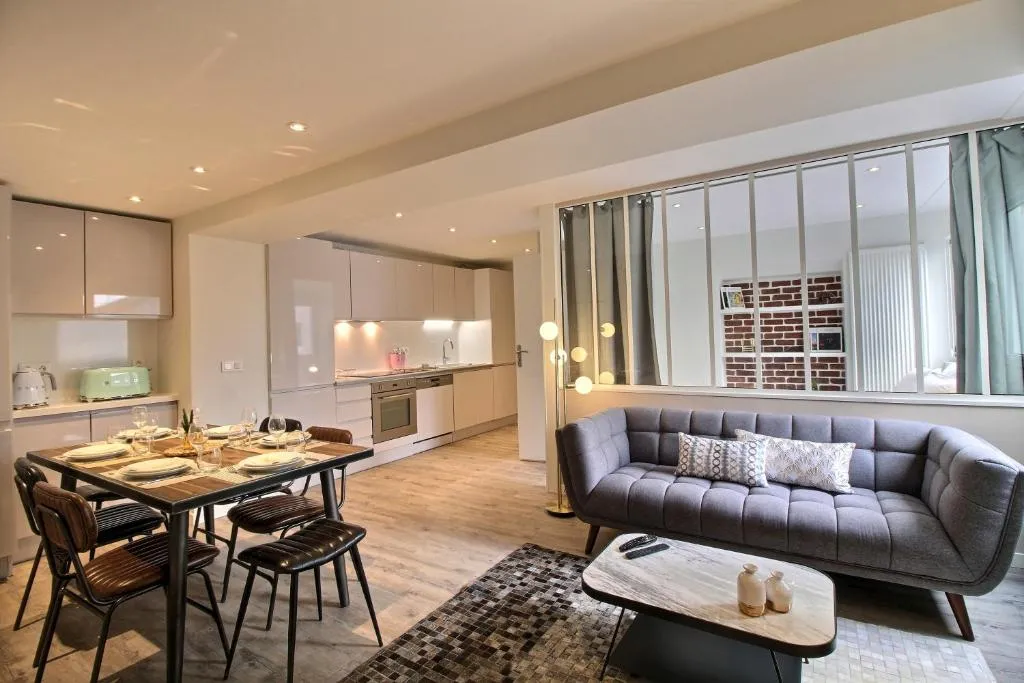 Grand Bellan, Paris, Franţa