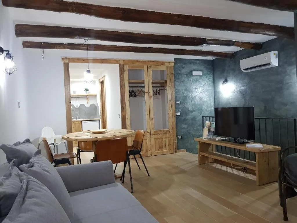 Bed & Breakfast Portanova, Arzano, Italy