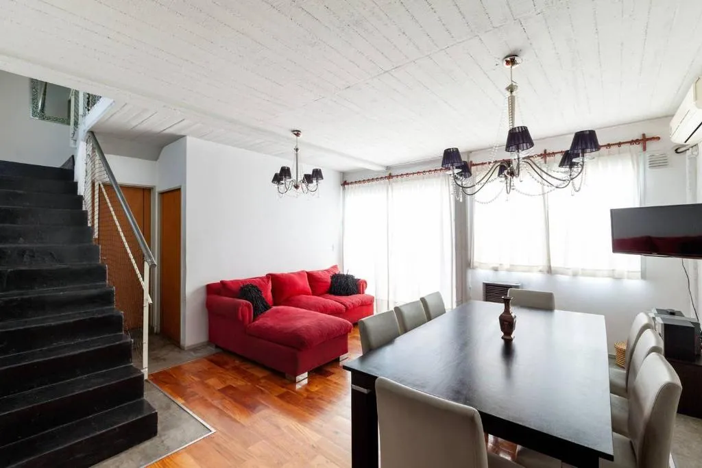 Luxury 2BR 1.5B in Palermo Queen, Buenos Aires, Argentina