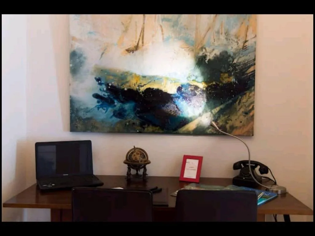 CENTRAL CLASSY APARTMENT, SYNTAGMA, METRO 2min, Atena, Grecia
