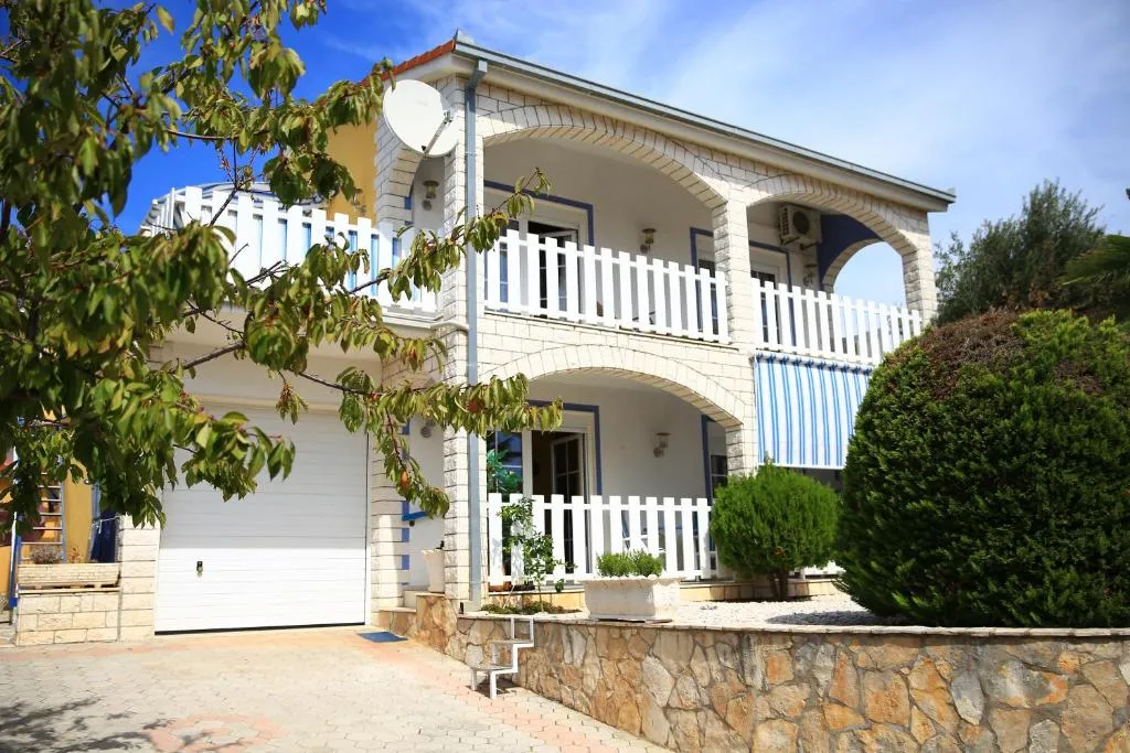 Villa Limun, Centola, Croatia