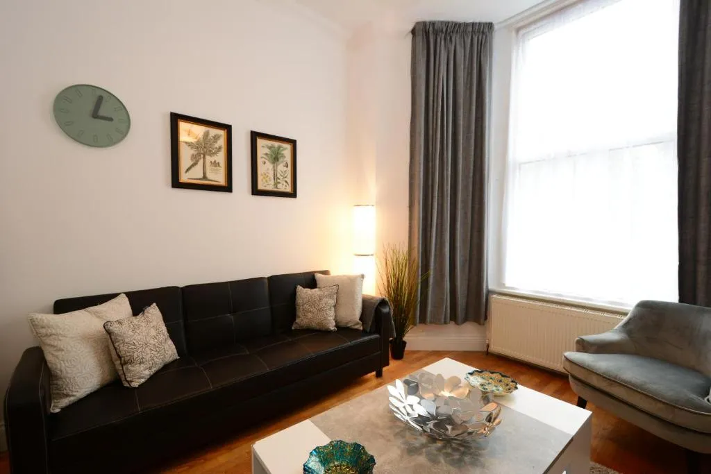 One BR Flat West Kensington-Olympia, Londra, Marea Britanie