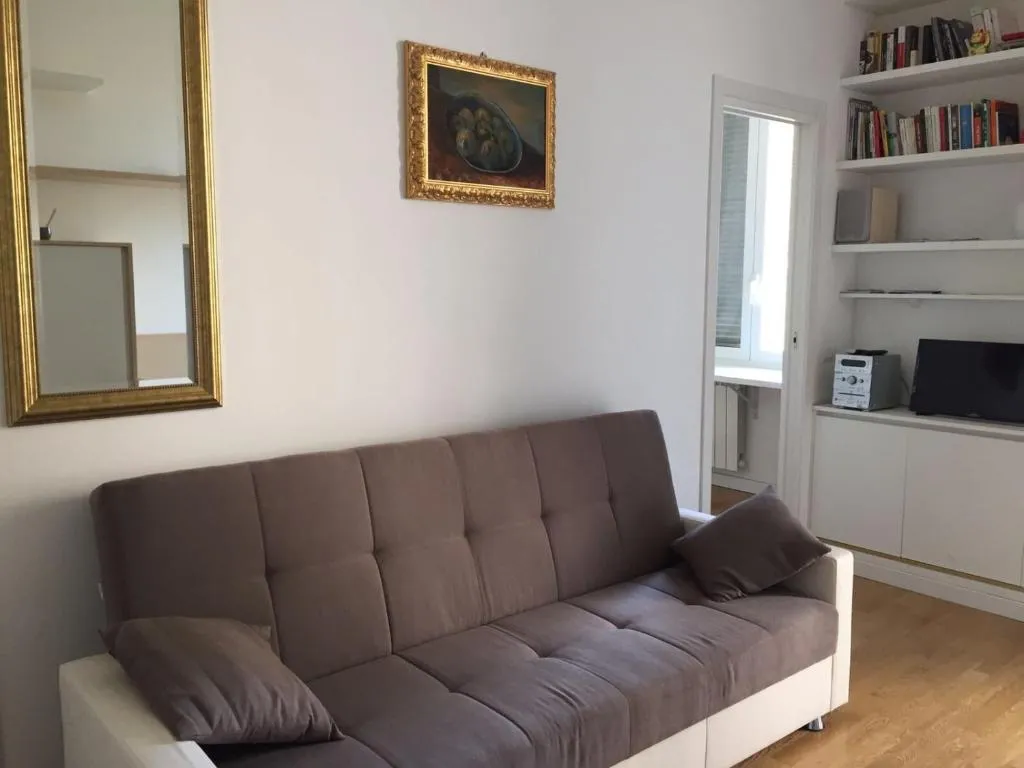 76 Corso Sempione, Milano, Italia