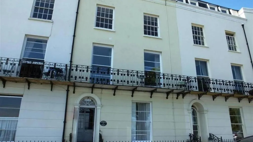 Newton Croft 2, Tenby, United Kingdom