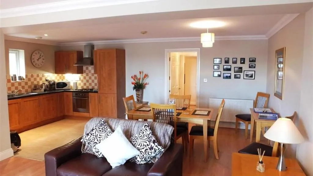 Bryn Y Mor 18, Tenby, United Kingdom