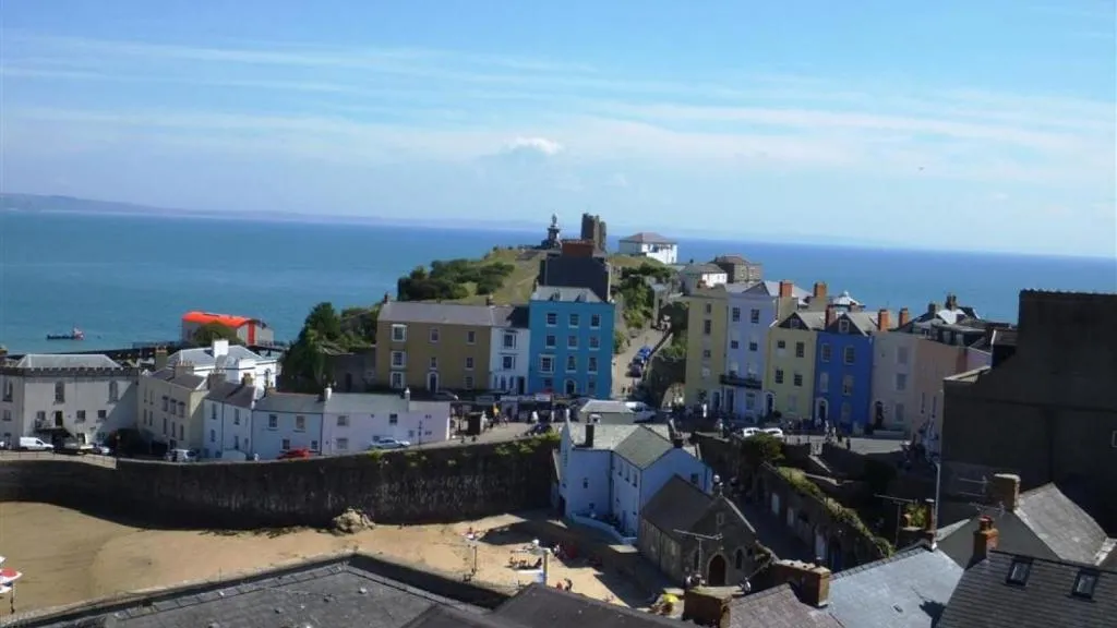 Clifton House, Tenby, Marea Britanie