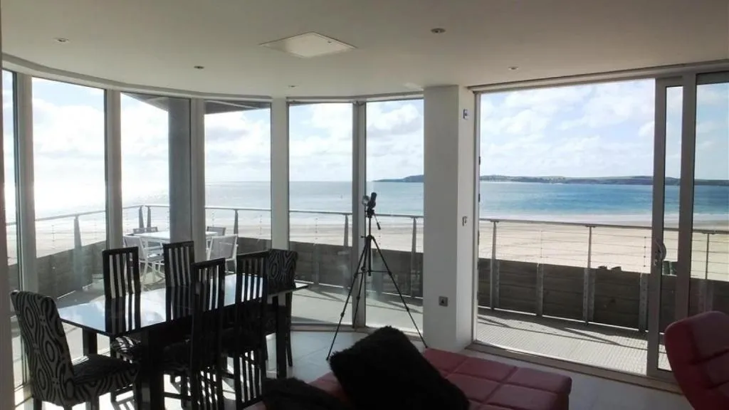 Ty Traeth, Tenby, Marea Britanie