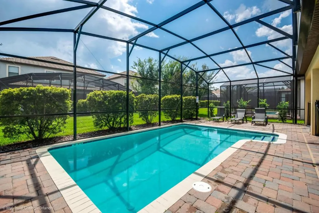 1431 Moon Valley Drive, Davenport, United States