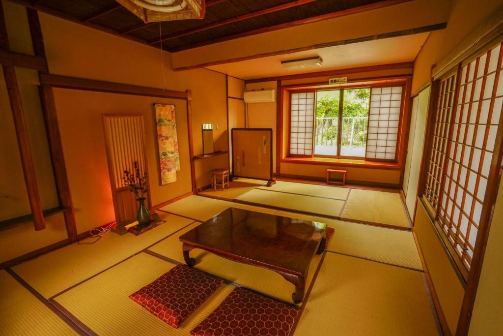 Onsen Yado Mizuguchi thumbnail 3