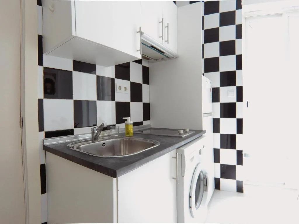 Apartment Az Bajo Centro Derecha, Madrid, Spania