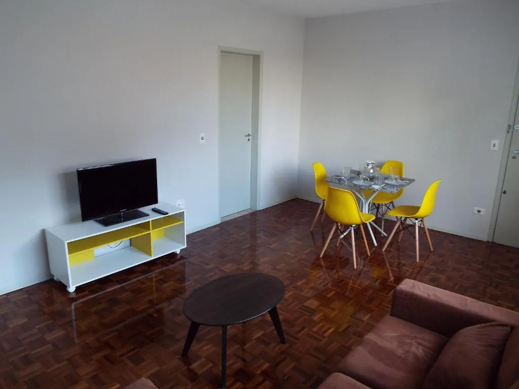 ★LIBERDADE CLEAN★3DORM★AC CAMARGO HOSPITAIS★METRÔ, Sao Paulo, Brazil