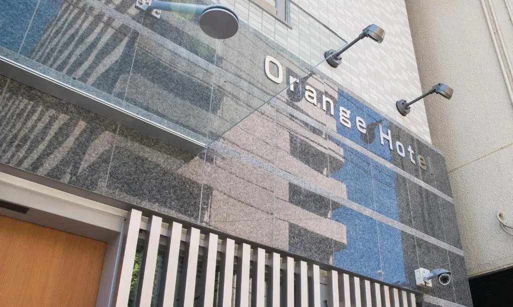 orange hotel, Osaka, Japonia