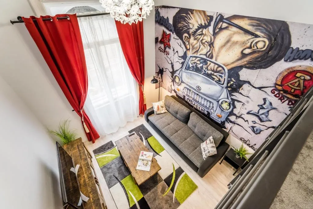 BpR Stupendous Design Home, Budapest, Hungary