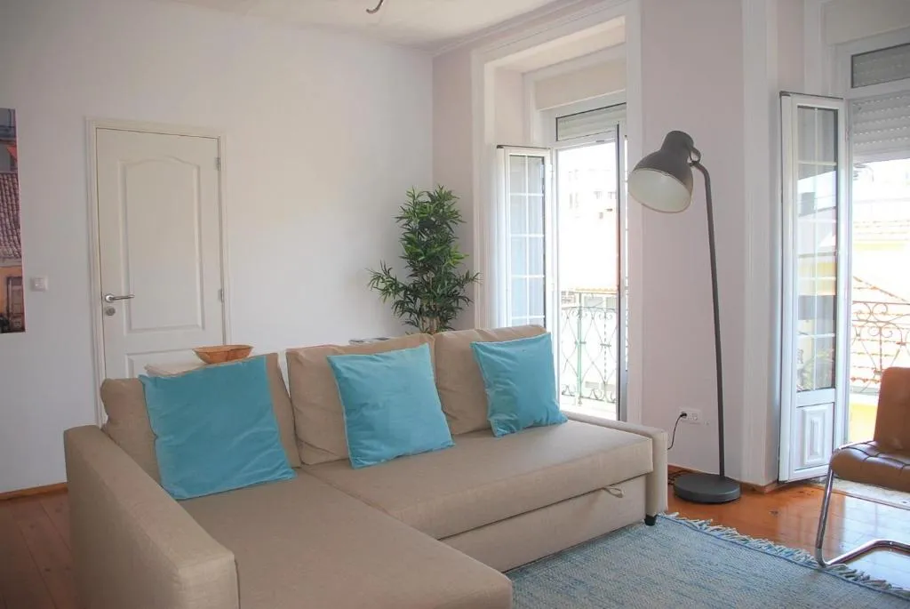 Sunny, central and comfy Ap. in Av. da Liberdade, Amadora, Portugal