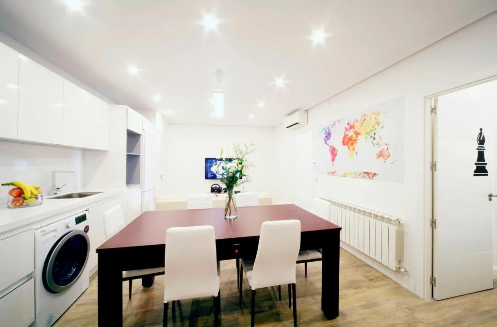 Dobo Rooms Puerta Del Sol I, Madrid, Spania
