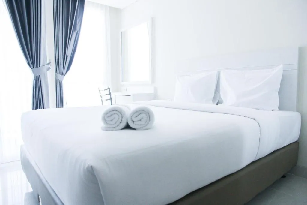 Central Jakarta Minimalist Studio Apartment at Elpis Residence By Travelio, Jakarta, Indonesia