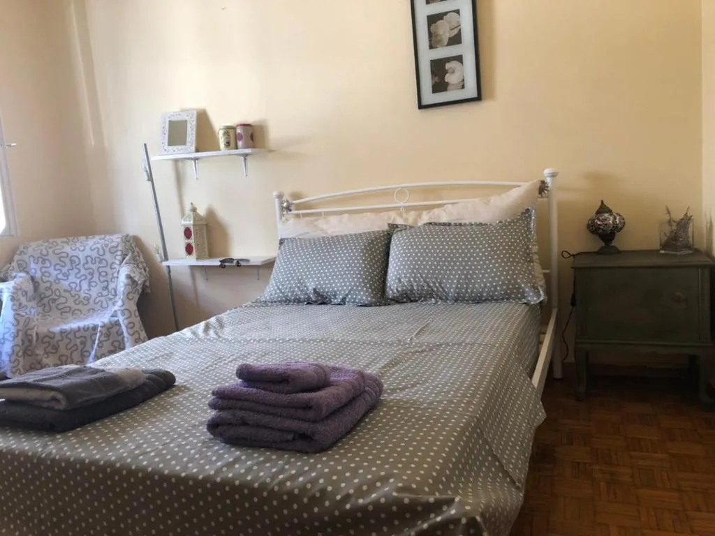 Vintage apartment , 700m from metro, Athens, Greece