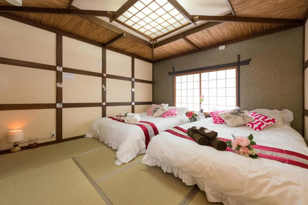 The Bamboo Moon Palace / Shin-Osaka, Higashiosaka, Japan