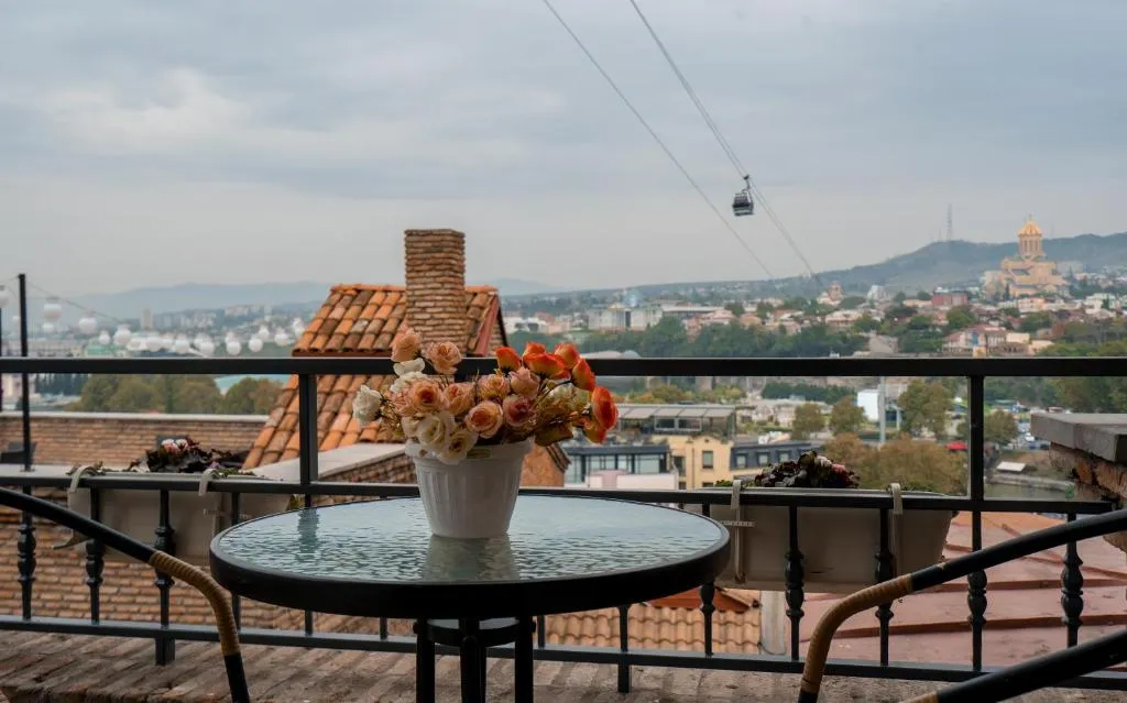 Golden View Apartment, Tbilisi, Georgia