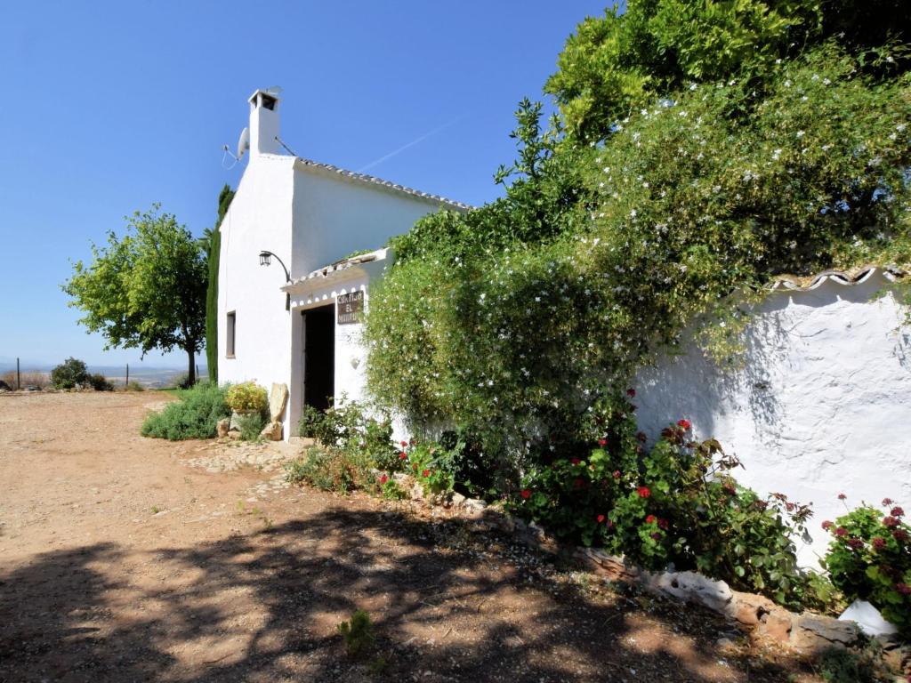Lavish Cottage in Fuentes de Cesna with Pool 8
