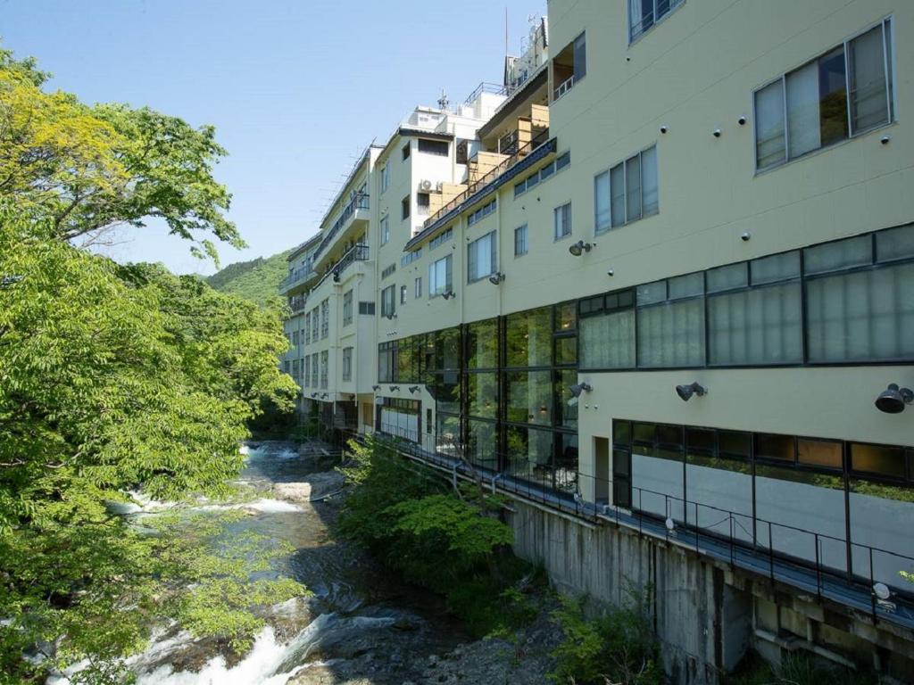 Itoen Hotel Bandai Mukaitaki thumbnail 3
