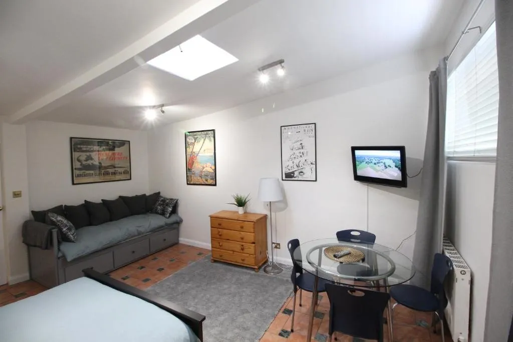 South Kensington Studio Apartment, Londra, Marea Britanie