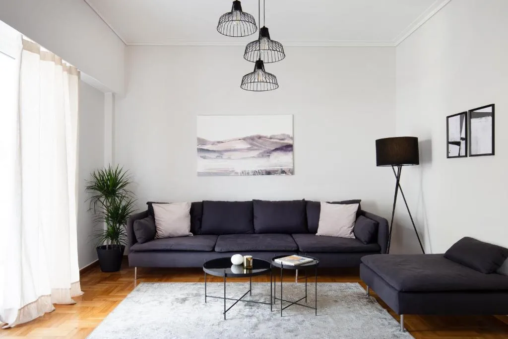 Elegant Kolonaki 2BD Apartment by UPSTREET, Atena, Grecia