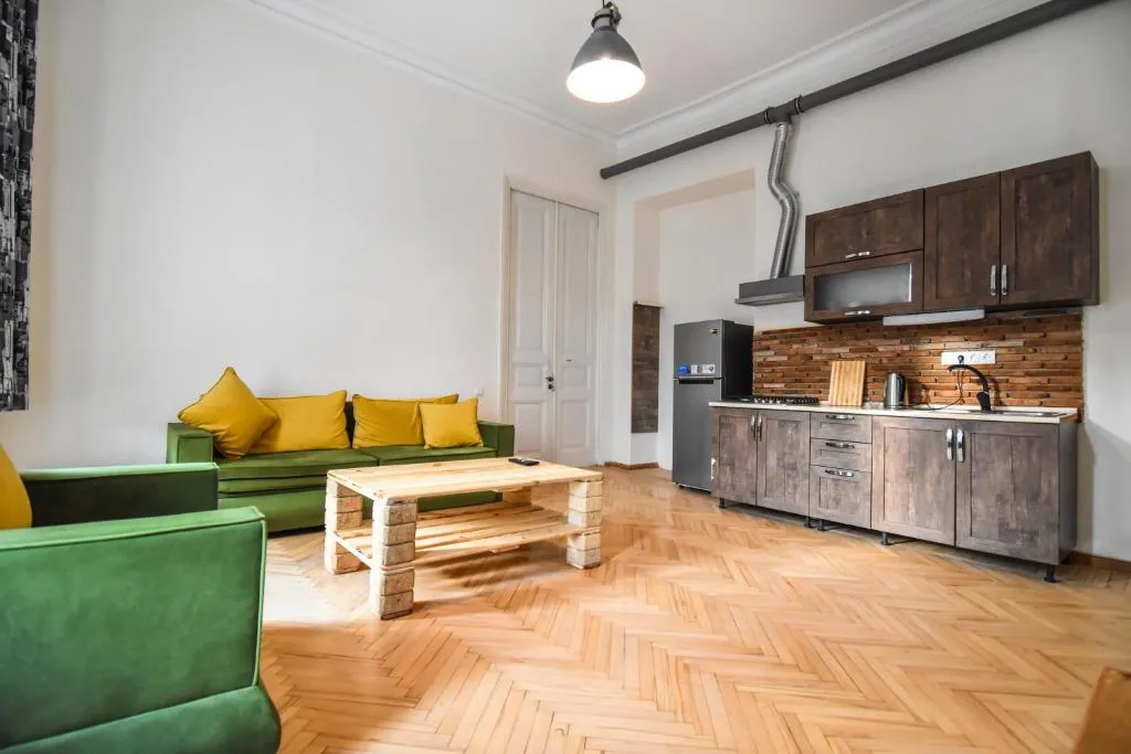 Barnovi's Home, Tbilisi, Georgia
