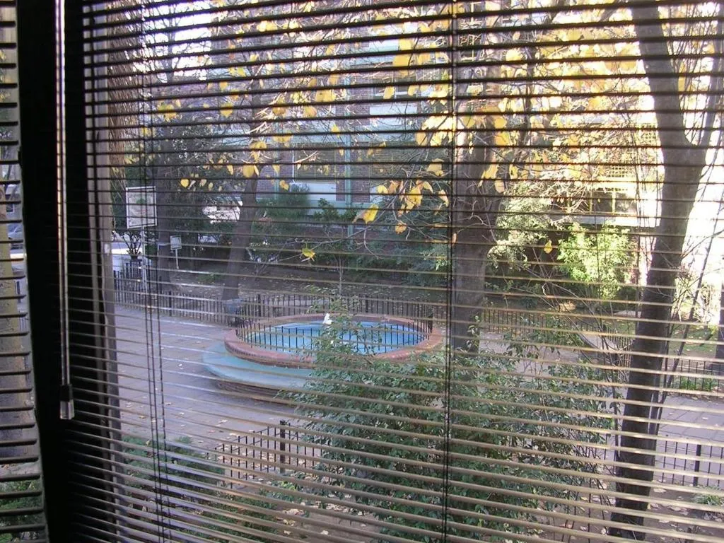 Premium Loft of the Fountain Small Plaza w/Netflix, Buenos Aires, Argentina