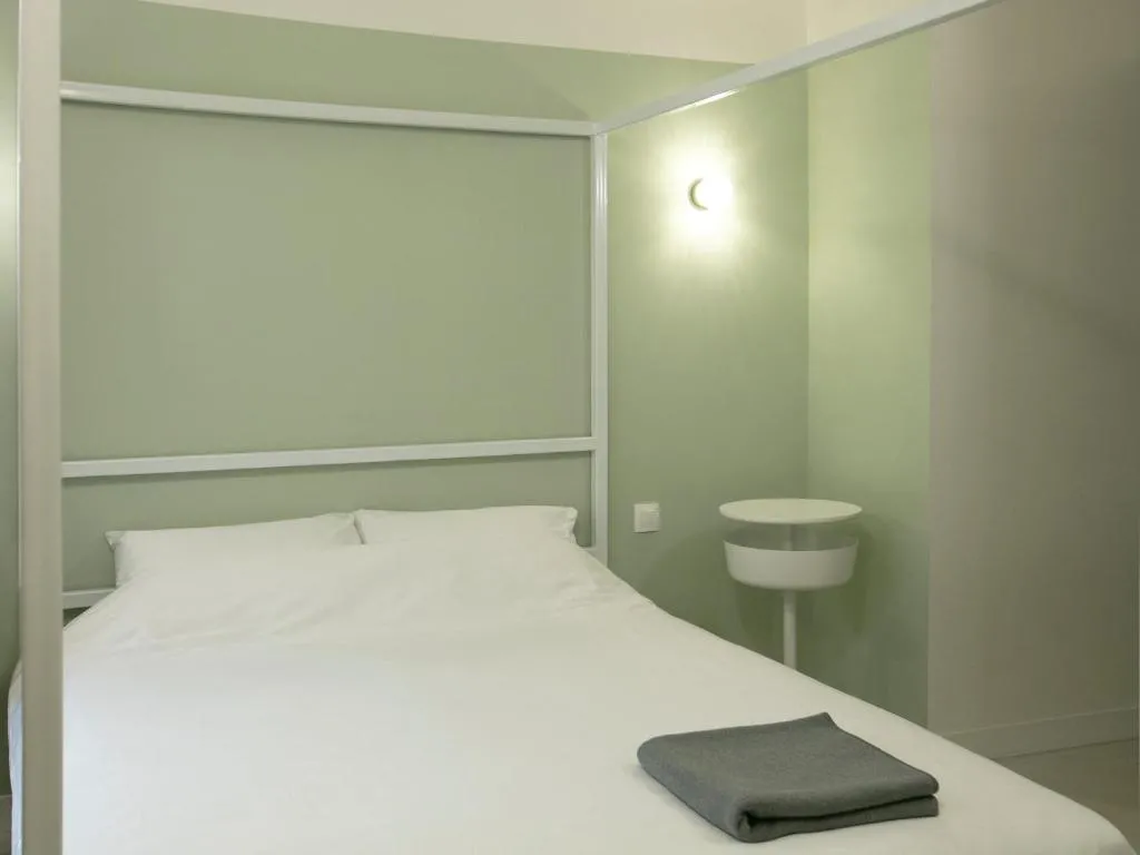 Hotel 0482, Kryzhanivka, Ukraine