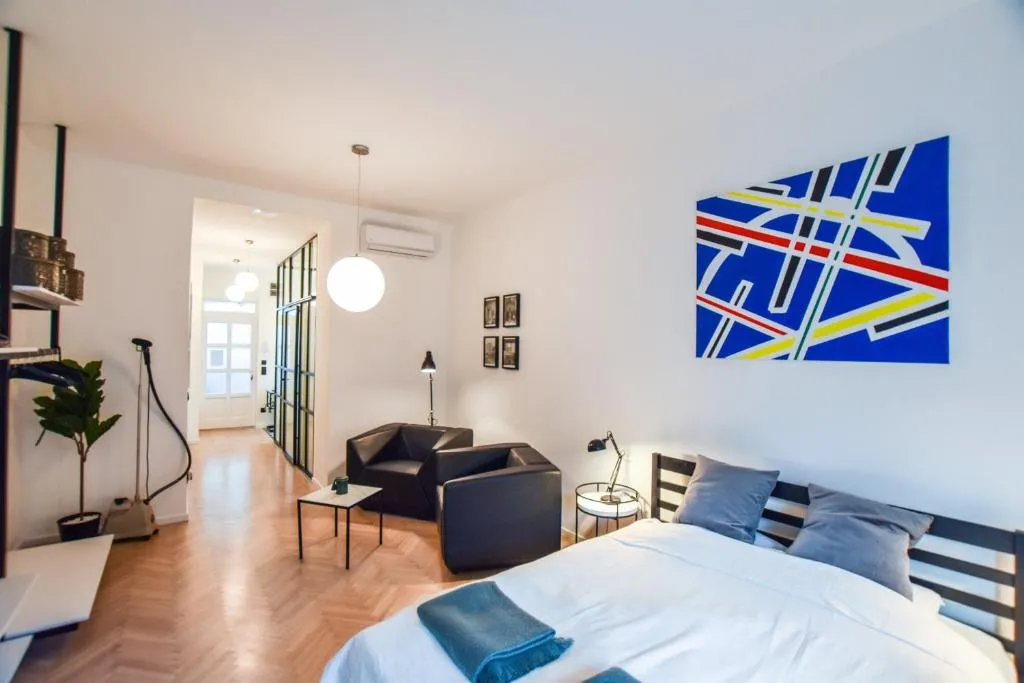 Designful Ironland Apartment, Budapest, Hungary