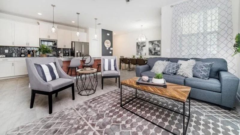 Beautiful 4 Bed 3 Bath Town Home in Storey Lake, Kissimmee, Statele Unite ale Americii