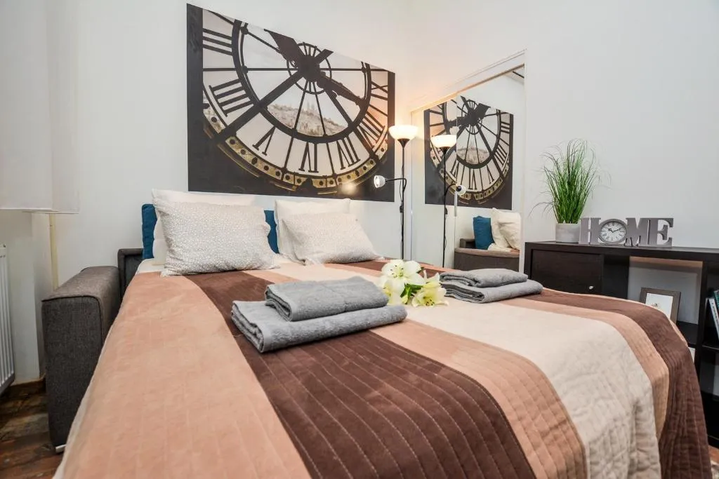 Timeless Apartment, Budapest, Hungary