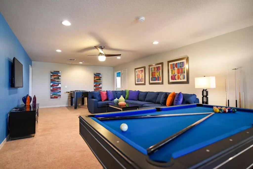 Four Corners Villa Sleeps 16 Pool Air Con WiFi, Kissimmee, Statele Unite ale Americii