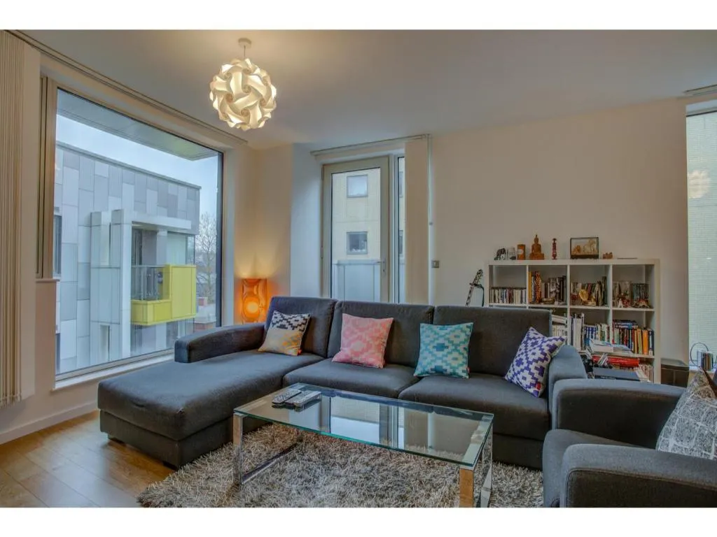 Stylish and charming apt for up to 4, Manchester, Manchester (CT), United Kingdom