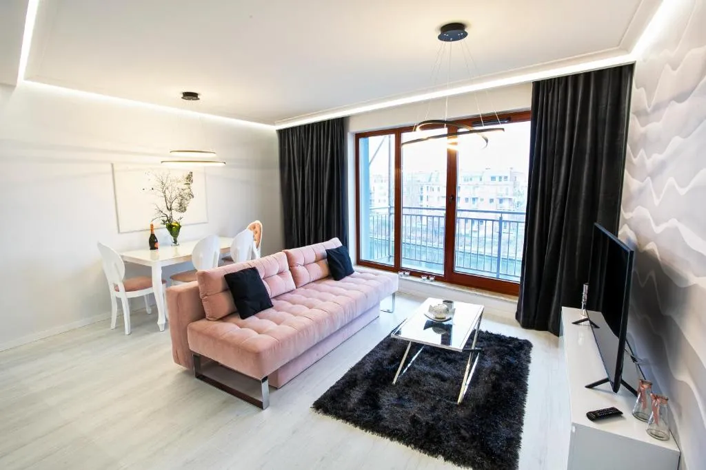 Apartament z basenem i widokiem na Mot?aw?, Gdańsk, Polonia