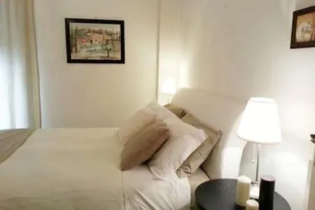 Residenza Area Vomero, Napoli, Italia