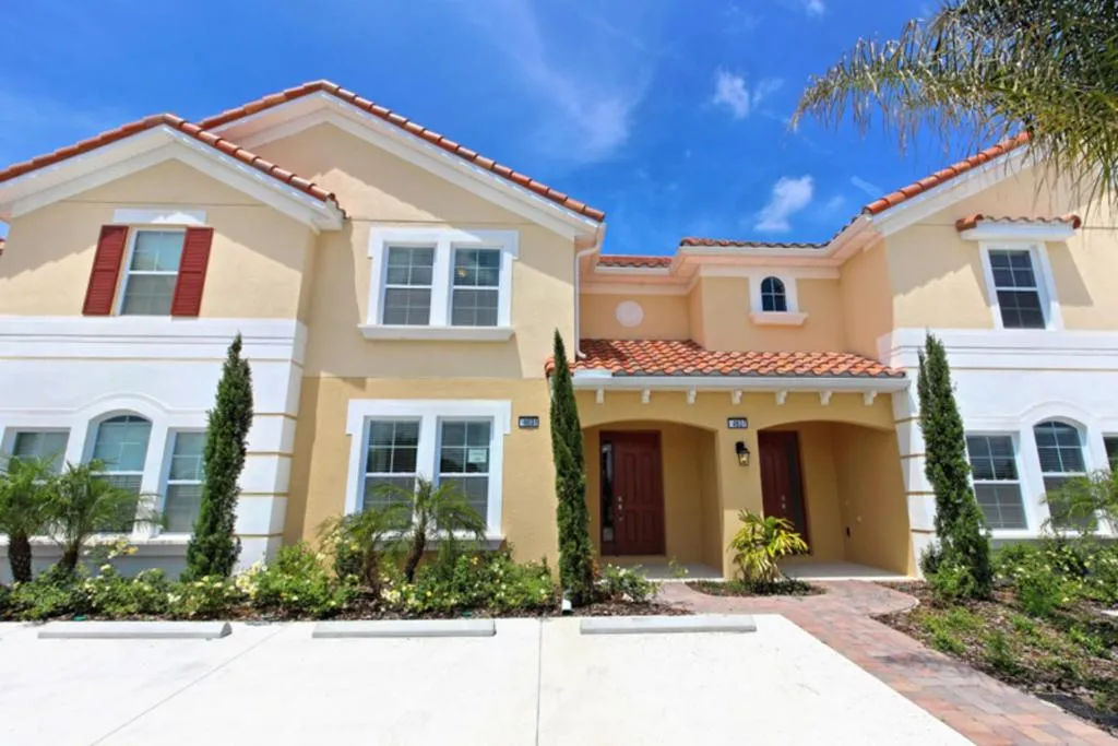 Beautiful Vacation Home located in Orlando Solterra Resort, Villa Orlando 1074, Davenport, Statele Unite ale Americii
