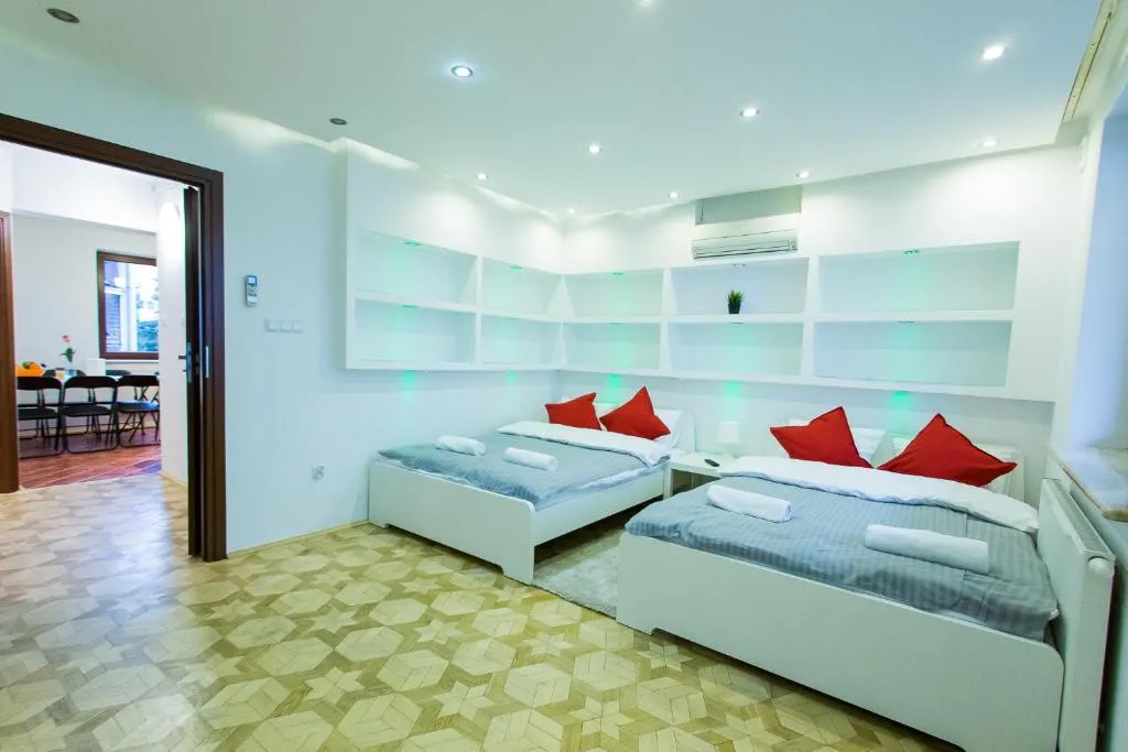 Adventure Apartments - Włodarzewska 59B, Warsaw, Poland