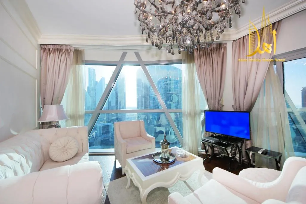 AHLAN HOLIDAY HOMES - DAMAC PARK TOWERS, Dubai, Emiratele Arabe Unite