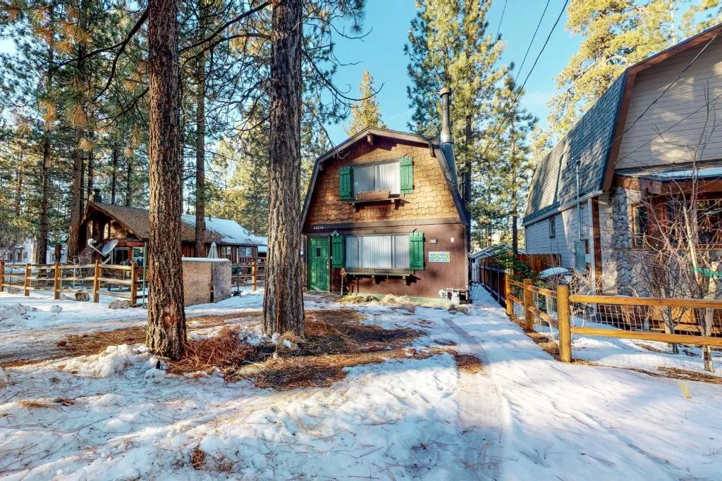 Silver's Garden, Big Bear Lake, Statele Unite ale Americii